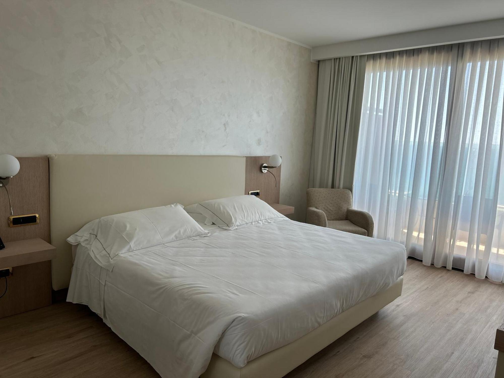 Double Room Panoramic Sea View,1597547579:JPEG